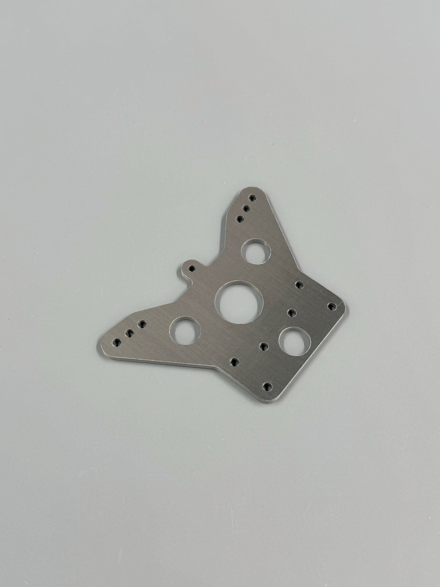 Fan RC Composite Worlds Upper Deck Shock Towers, FR-0354UD