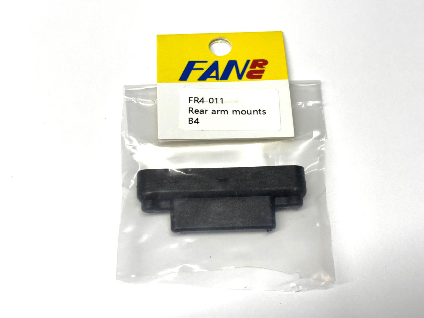 Fan RC B4 Rear Arm Mounts, FR4-011