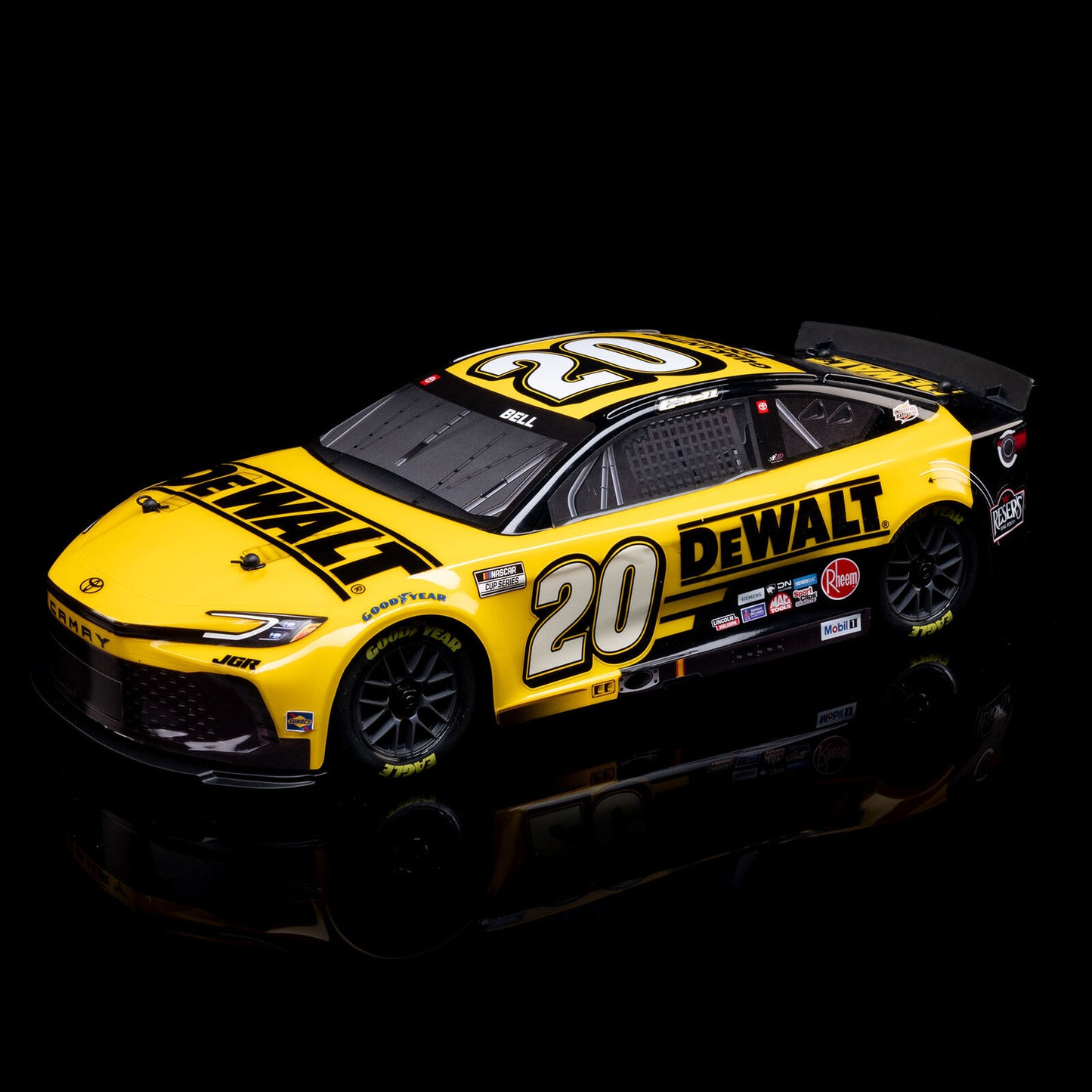 Team Losi 1/12 NASCAR #20 DeWalt 2025 Toyota Camry 2S AWD RTR On-Road Car - Christopher Bell, LOS1122520