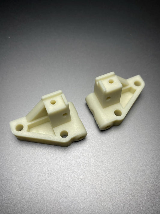 RC10 Front Bulkhead, Arm Mounts