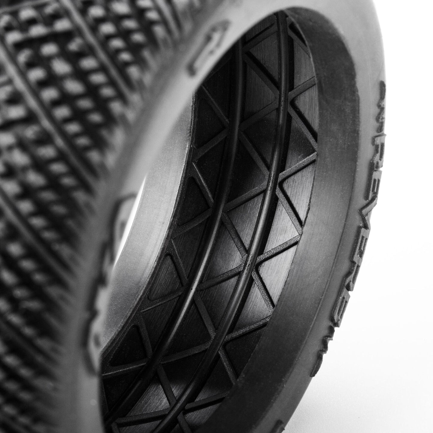 AKA 1/8 Reverb Off-Road Buggy Tires (2), AKA14039