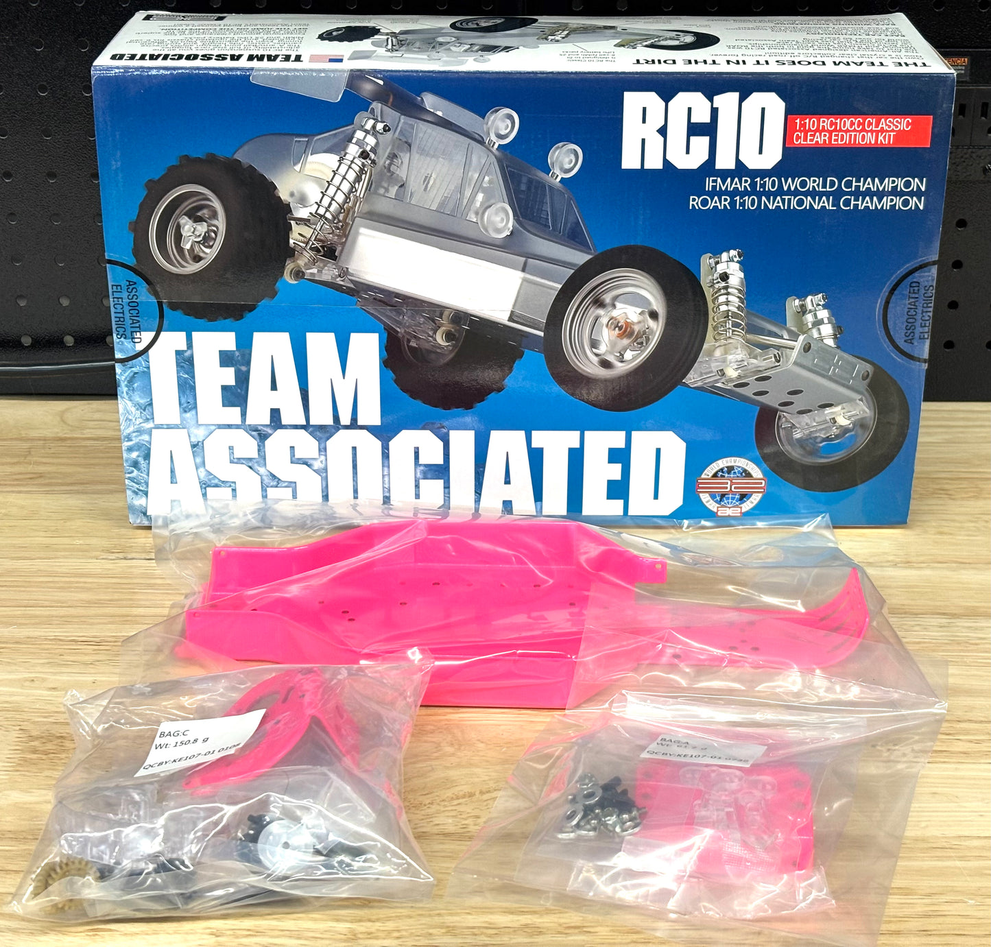 Team Associated Special Edition RC10 Classic Clear Collector's Edition Buggy Kit with Powder Coated Chassis, ASC-6004