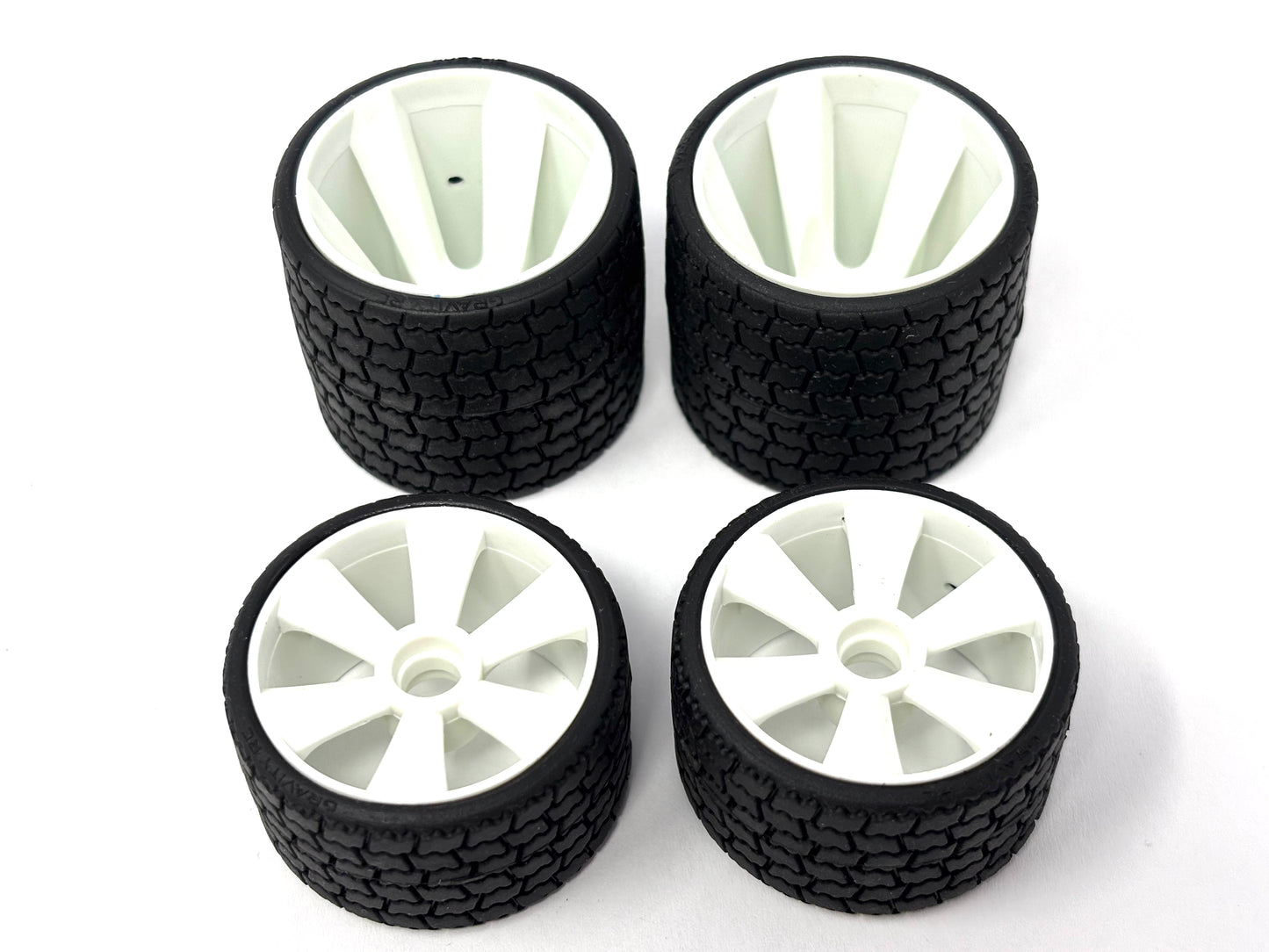 Gravity RC / Motiv RC TYPE12 12th rubber tires, GRC142