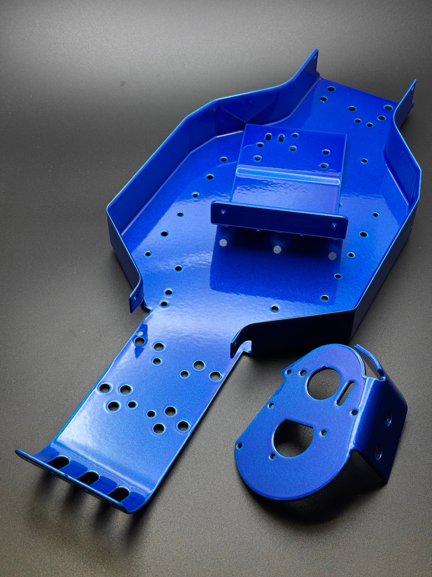 Associated RC10 Powder Coated Tub Chassis, Nose Plate, Motor Mount