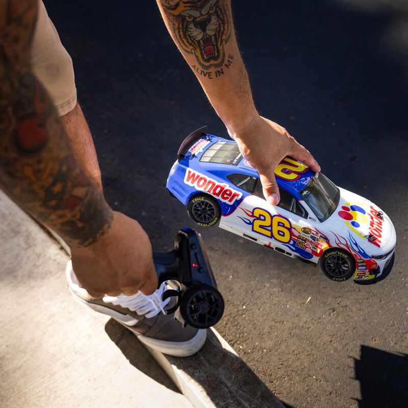 1/12 Losi NASCAR Ricky Bobby No. 26 Wonder Bread Chevrolet ZL1 (Battery & Charger Included), LOSF1122626