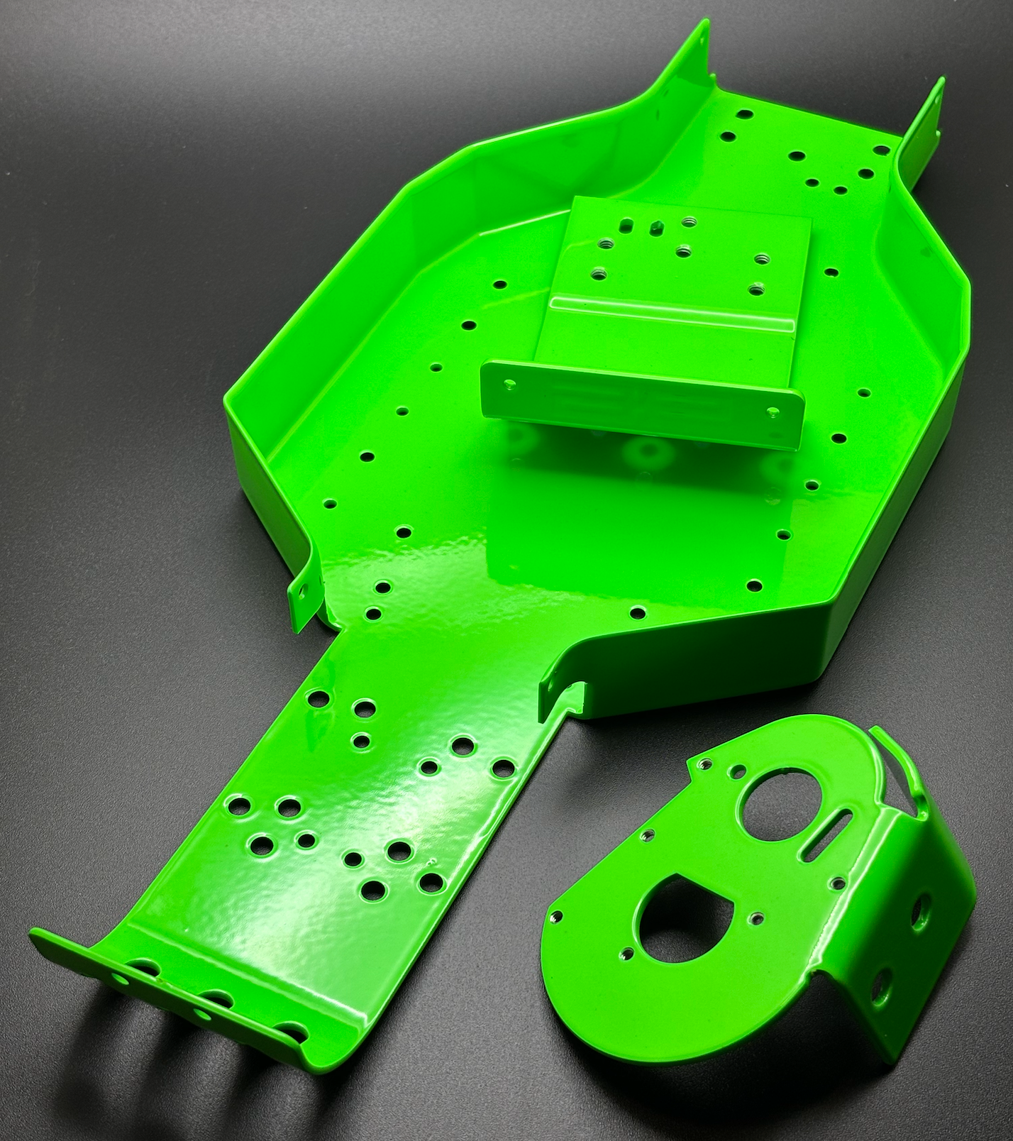 Associated RC10 Powder Coated Tub Chassis, Nose Plate, Motor Mount