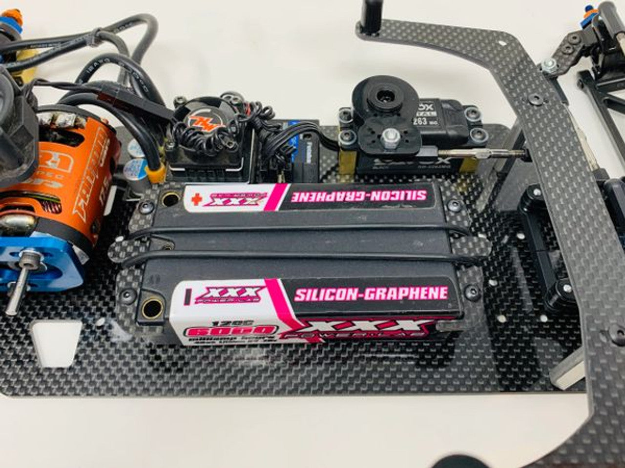 McAllister Racing Carbon Fiber Battery Locator w/ Straps, MCA-481