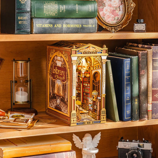 Rolife Library of Wonders DIY Book Nook, ROETGB16