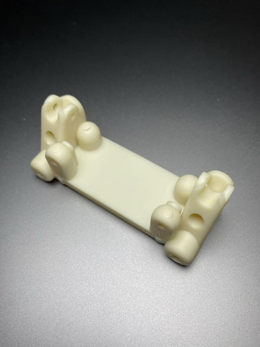 RC10T Front Bulkhead 