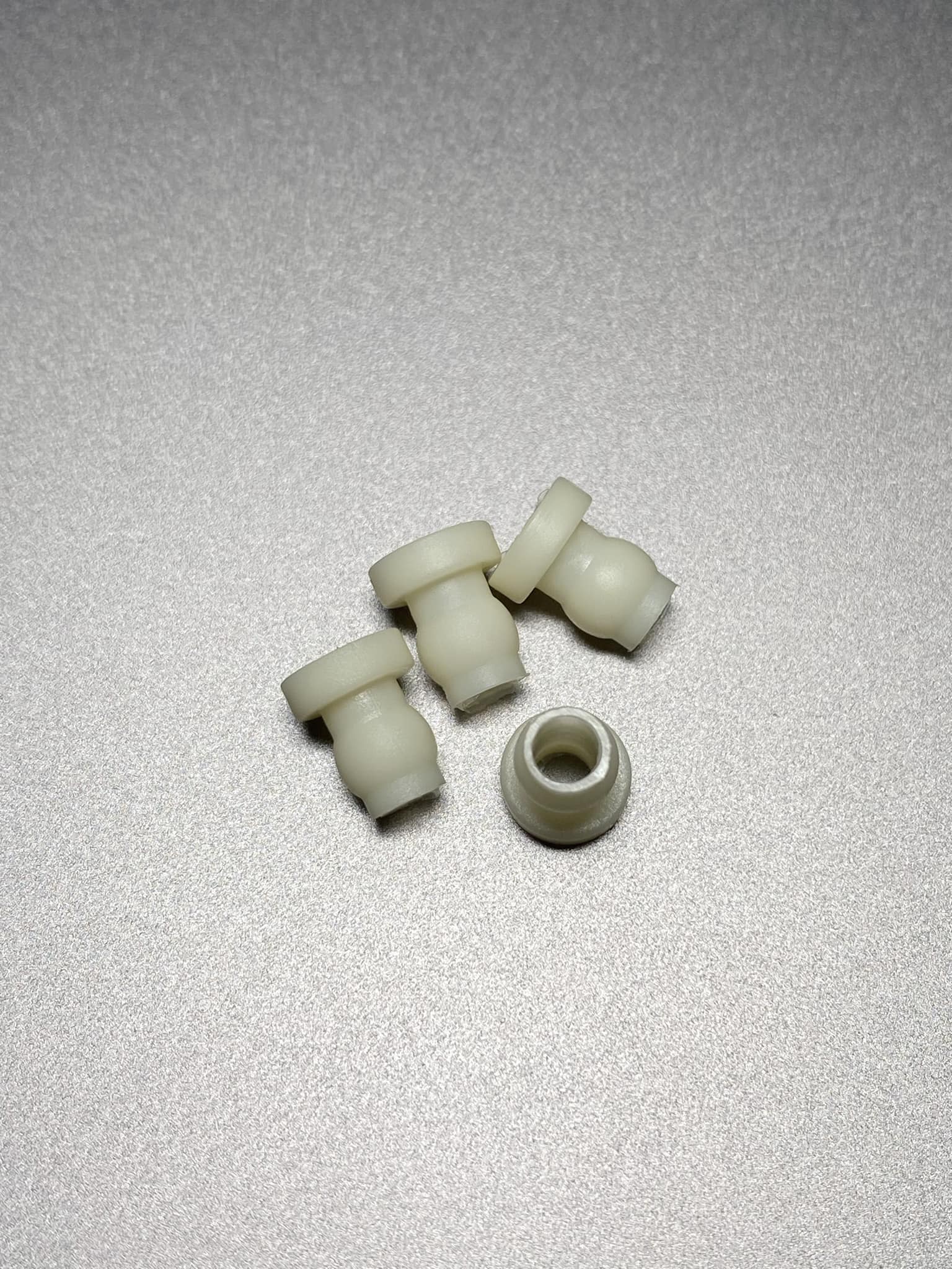 RC10 Worlds Upper Shock Bushings 