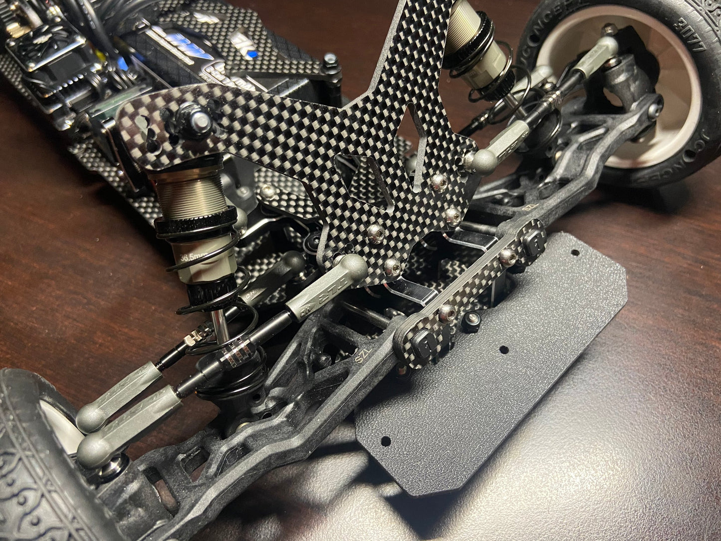 Velocity RC VSA Front Shock Tower